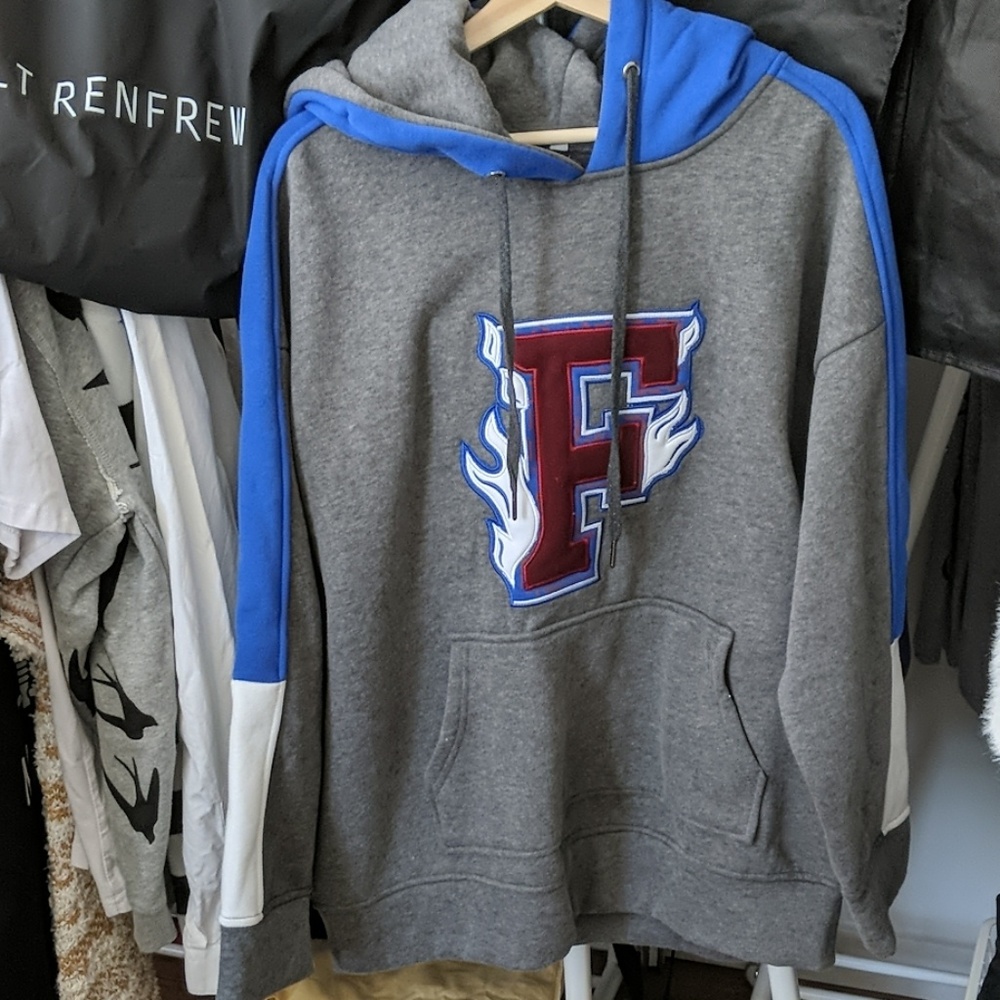 5/$100 Men's Flames Hoodie SUPER SOFT!